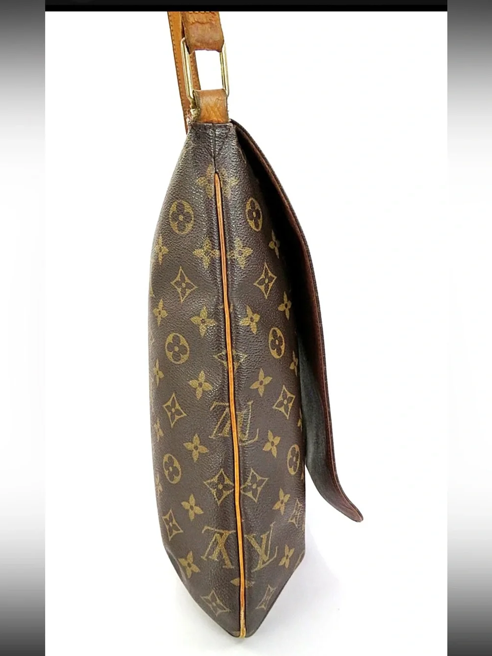 Louis Vuitton classic louis